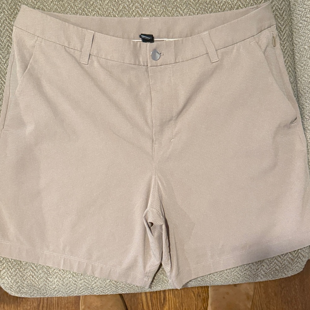 Lululemon Athletica Beige Men’s Shorts